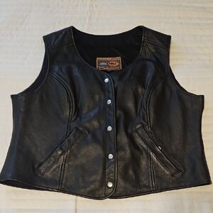 Derringer - Women's Motorcycle Leather Vest. Size XXL